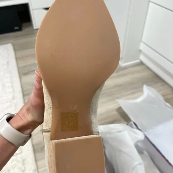 Jeffrey Campbell Beige Suede Heeled Boots - Picture 5 of 7